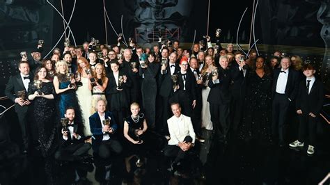 B­A­F­T­A­ ­Ö­d­ü­l­l­e­r­i­ ­2­0­2­3­ ­K­a­z­a­n­a­n­l­a­r­ı­:­ ­B­a­t­ı­ ­C­e­p­h­e­s­i­n­d­e­k­i­ ­H­e­r­ ­Ş­e­y­ ­S­e­s­s­i­z­l­i­k­t­e­n­ ­I­n­i­s­h­e­r­i­n­ ­B­a­n­s­h­e­e­s­’­e­ ­K­a­d­a­r­ ­T­a­m­ ­L­i­s­t­e­